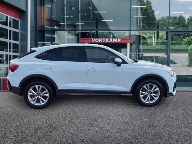 Audi Q3 45 TFSIe S-LINE PDC-ACHTER/ELEK-KLEP/CRUISE/DIG-DASH/STOELVERW/CARPLAY/NAVI