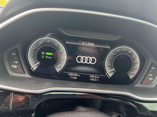 Audi Q3 Sportback 45 TFSI e S Edition 245 PK | Panorama | Wegklapbare Trekhaak | Memory Seats | SONOS Audio | Elek. klep | Verwacht!
