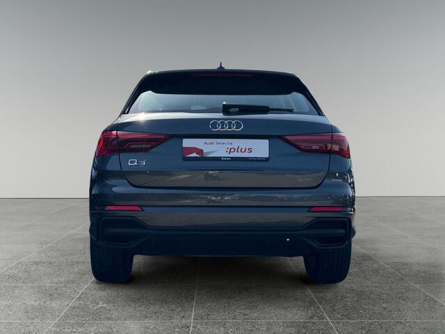 Audi Q3 45 245pk TFSI e S edition MMI navigatie plus | Adaptive cruise control | Parkeerhulp plus