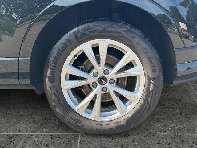 Audi Q3 45 245pk TFSI e S edition Adaptive cruise control | Stoelverwarming voorin | Parkeerhulp achter