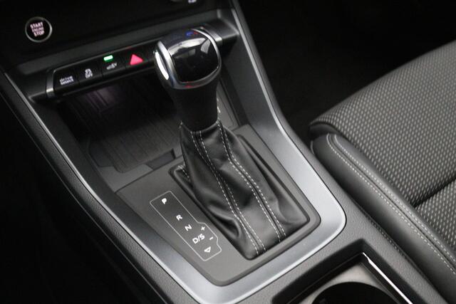 Audi Q3 Sportback 45 TFSI e 245 PK S-Line Edition, Nardo-Grijs, Panoramadak, Carplay, 360 Camera, Memory