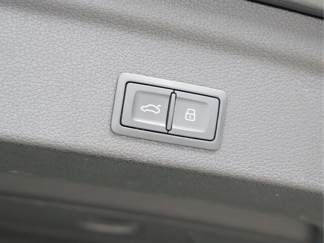 Audi Q3 Sportback 45 TFSI e 245pk PHEV Advanced S-Line ext. / Panoramadak / Leer / Matrix-LED / Keyless 2