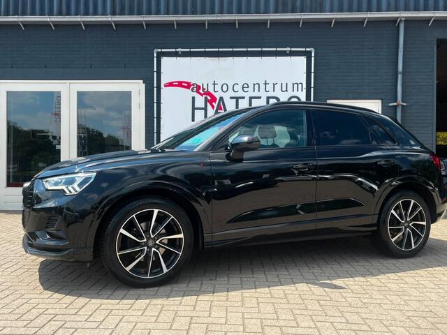 Audi Q3 35TFSi S-Line Blackline Navi Matrix Camera Apple Car Cruise trekhaak