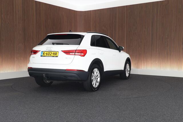 Audi Q3 35 TDI 150pk S-Tronic Advanced Pro Line Trekhaak Stoelverwarming Navigatie