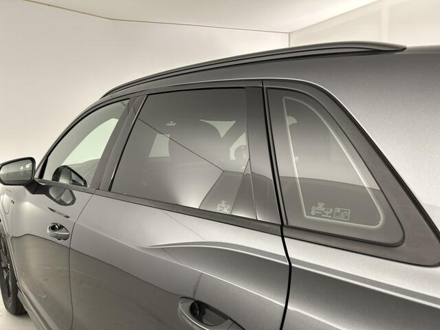 Audi Q3 45 TFSI e 245 PK S-Line Black Style Adapt.Cruise/Dodehoek/Carplay/LED+