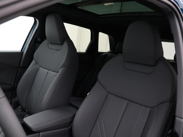 Audi Q3 1.5 200kW e-hybrid S edition 272 PK · Glazen panoramadak · Tech Pro · MMI experience pro