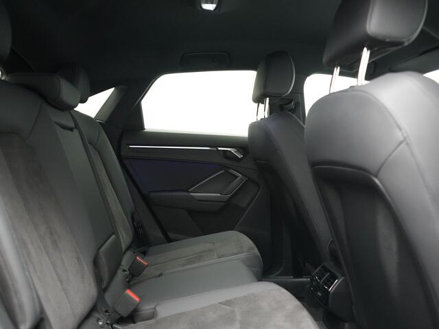 Audi Q3 Sportback 45 TFSI e 2x S Line PHEV 245pk Dealer O.H. | Trekhaak Af Fabriek | Adaptive Cruise | Matrix LED | Camera | Sonos Audio | Alcantara Sportstoelen Verwarmd | Blis | Navigatie | DAB | 20"L.M | Plug In Hybrid |