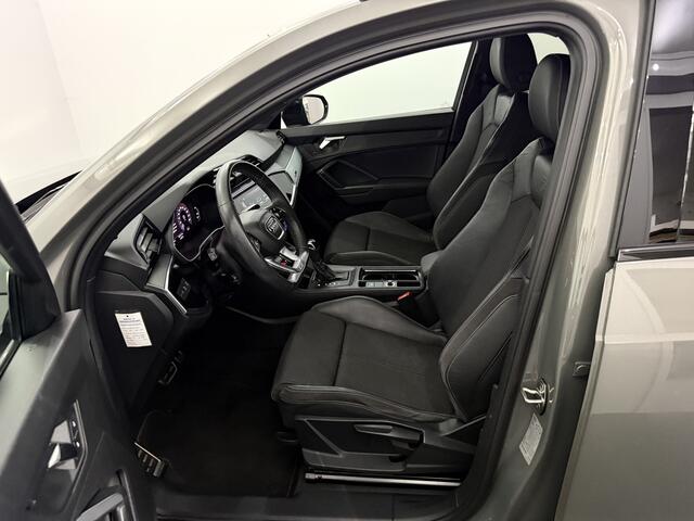 Audi Q3 35 TFSI edition one 3x S-Line Camera, Navi, Virtual desk, Stoelverwarming, Cruise control adaptief, Half leder, A start stop, Elektrische achterklep