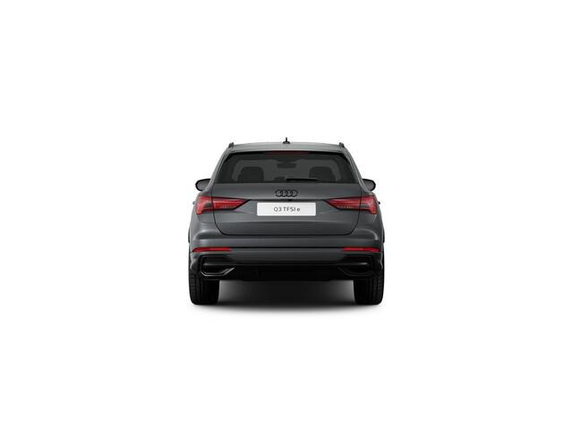 Audi Q3 45 TFSI e S edition 245pk | Panoramadak | Lederen bekleding | Parkeercamera | Elektrisch verstelbare voorstoelen | Adaptieve demping