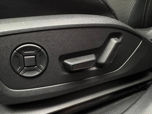 Audi Q3 Sportback 35 TFSI s-line / pano / camera / sfeerverlichting