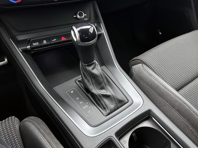 Audi Q3 Sportback 45 TFSI e S Edition Pano, Trekhaak, DAB