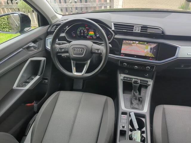 Audi Q3 45 TFSI e edition / AUTOMAAT/ 245 PK/ 360 CAMERA/ PARK. SENSOREN/ STOELVERWARM./ LED/ VIRTUAL COCKPIT/ CLIMA/ 17" LMV