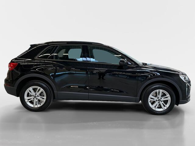 Audi Q3 45 TFSI e S edition I Leder I CarPlay I Adaptive I Stoelverwarming I Elek. achterklep I