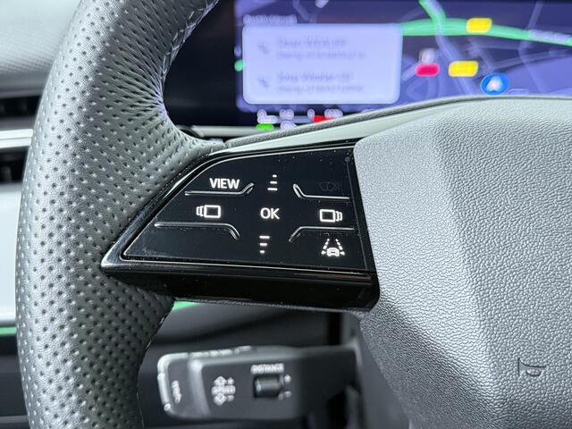 Audi Q3 1.5 e-hybrid S edition | 272 PK | SoH 97% |Trekhaak | S line | Audi virtual cockpit plus | Achteruitrijcamera | Stoelverwarming |