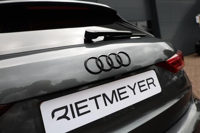 Audi Q3 45 TFSI e S edition |Gevlakt stuur |Sfeerverlichting |Camera |Keyless |ACC