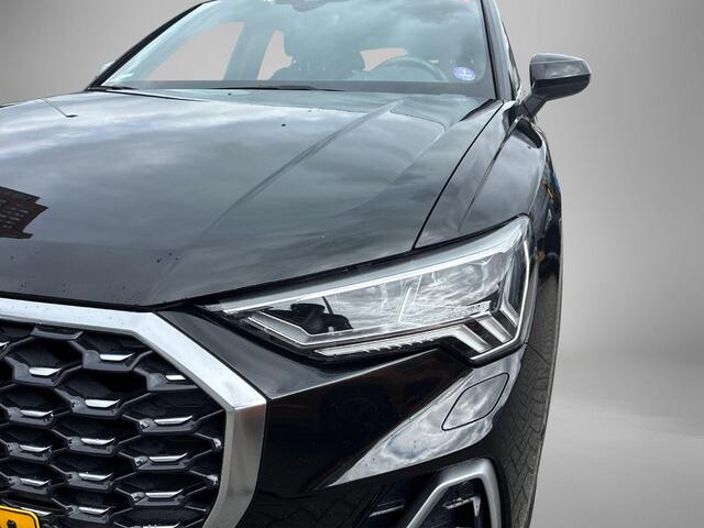Audi Q3 Sportback 45 TFSI quattro 230pk S Edition · Panoramadak · Trekhaak · Apple/Android Car Play · Camera · Stoelverwarming · Adaptive Cruise Control ·