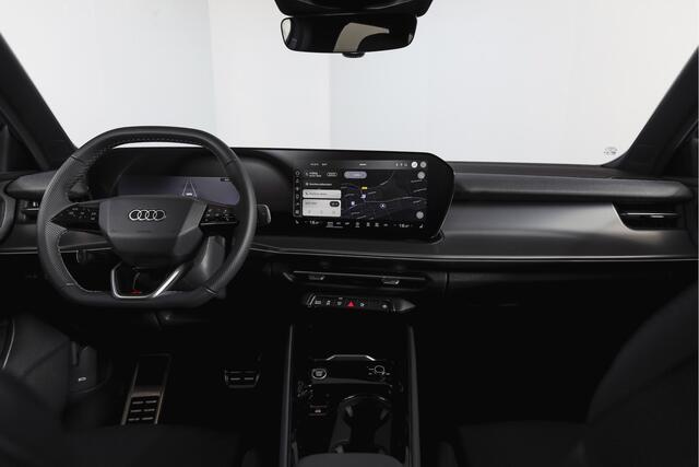 Audi Q3 1.5 e-hybrid 272 PK S edition | S/K-Panodak | Elek. Trekhaak | Tech Pack Plus | Adapt. Cruise | Stoel-+Stuurverw. | Camera | NAV+App. Connect | Elek. Klep | LM 20" | 7257
