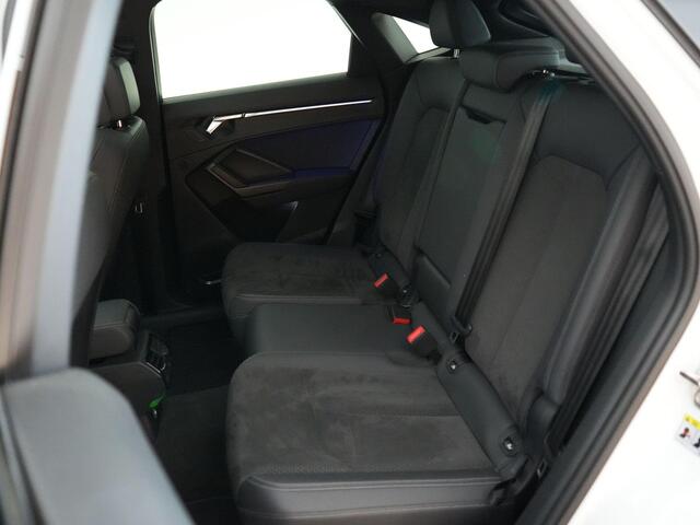 Audi Q3 Sportback 45 TFSI 230pk quattro edition one |S-line|Maxton|panoramadak|B&O|Matrix LED|360 camera|ACC|virtual cockpit plus|adaptief onderstel|trekhaak|Apple Carplay|