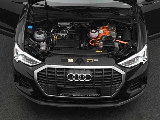Audi Q3 45 Tfsi-e S-LINE ** LED, VIRTUAL, TREKH, ACC, ACC, CAMERA, 19-inch LMV ** 1e EIG - UNFALLFREI ** ** INFORMEER OOK NAAR ONZE AANTREKKELIJKE FINANCIAL-LEASE TARIEVEN **