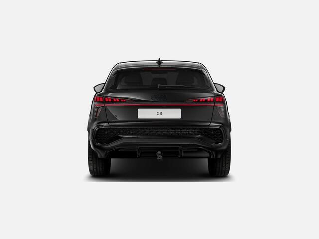 Audi Q3 Sportback 1.5 200kW e-hybrid S edition 272 PK · Glazen panoramadak · Tech plus · Trekhaak elek. wegklapbaar