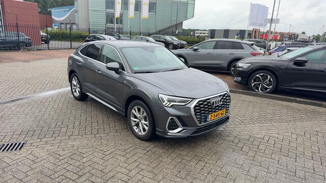 Audi Q3 Sportback 35 TFSI 150pk S Edition S-Tronic / Navigatie / Stoelverwarming / Camera