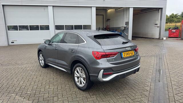 Audi Q3 Sportback 35 TFSI 150pk S Edition S-Tronic / Navigatie / Stoelverwarming / Camera
