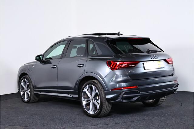 Audi Q3 45 TFSI e S-Line / Opendak / Cruise / Carplay / LED