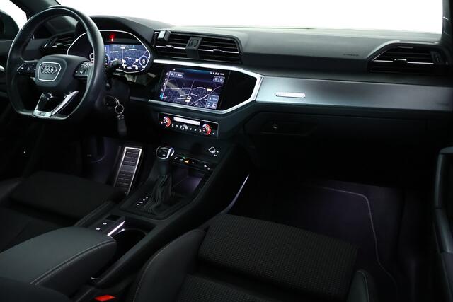 Audi Q3 45 TFSI e S-Line / Opendak / Cruise / Carplay / LED