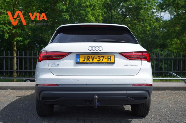 Audi Q3 Black & White S-Edition | 45e TFSI PHEV | Trekhaak | Stoelverw. | Cruise | LED | Climate | Virtual