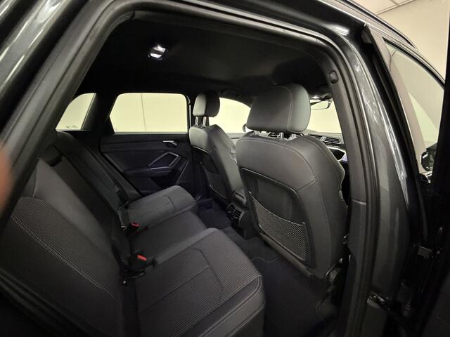 Audi Q3 45 TFSI e S-Line Business Edition Carplay / Cruise & Climate Cntrl / Trekhaak / Virtual / Acc
