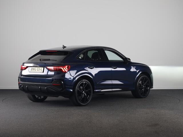 Audi Q3 Sportback 45 TFSI e S Edition 245 pk S-tronic | Navigatie | Panoramadak | Parkeersensoren | Adaptieve cruise control | S-Line