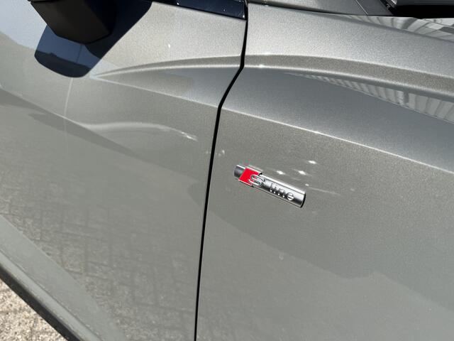 Audi Q3 Sportback 35 TFSI S-Line Panodak Navi Camera Leer El.Klep 20Inch