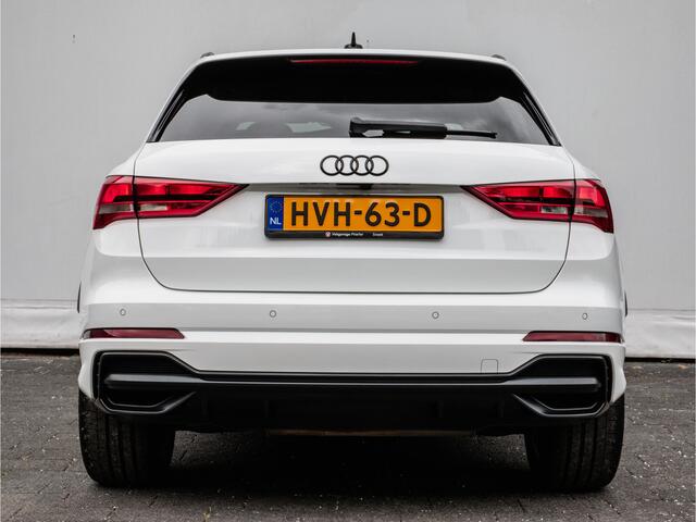 Audi Q3 45 TFSI e 245pk S edition Sportstoelen/ Virtual dash./ Camera/ Blindspot/ Adapt. cruise/ DAB