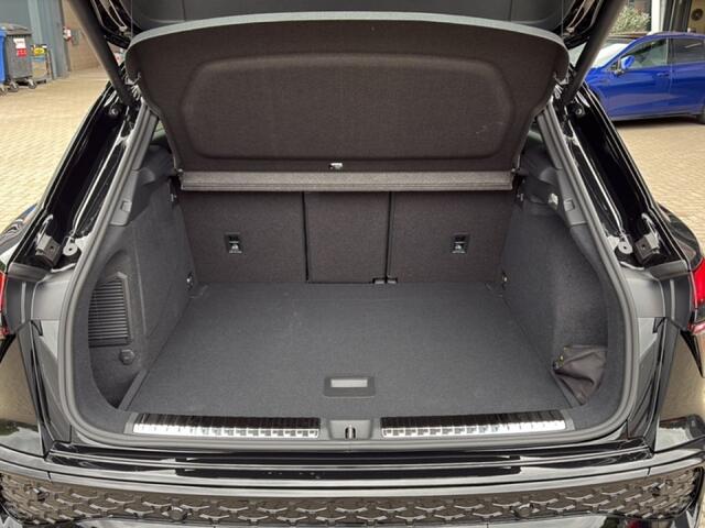 Audi Q3 1.5 TFSI eHYBRID S-LINE CAMERA/ELEK-KLEP/ACC/STOELVERW/NAVI/CARPLAY