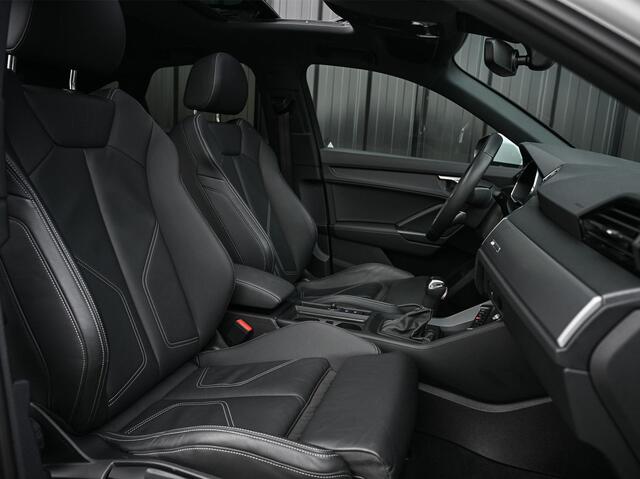 Audi Q3 Sportback 45 TFSI e S Edition | Panoramadak | Leder | Achteruitrijcamera | Stoelverwarming | Climate control | 20 Inch