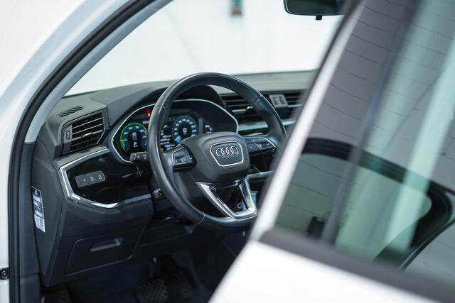 Audi Q3 45 TFSI e Advanced edition | All-season | Apple Carplay | Sportstoelen | LED