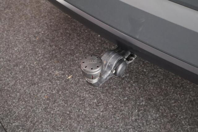Audi Q3 35 TFSI 150pk S-Tronic Advanced LED Koplampen Stoelverwarming Trekhaak ACC Parkeersensoren