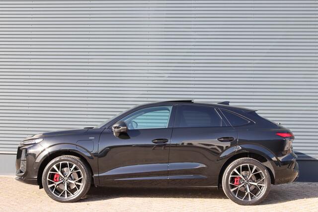 Audi Q3 Sportback 1.5 200kW e-hybrid S-Line Pano/Sonos/360/Tech Pro/Elek. stoelen+mem/Head-up/Keyless/20"/Trekhaak wegkl.
