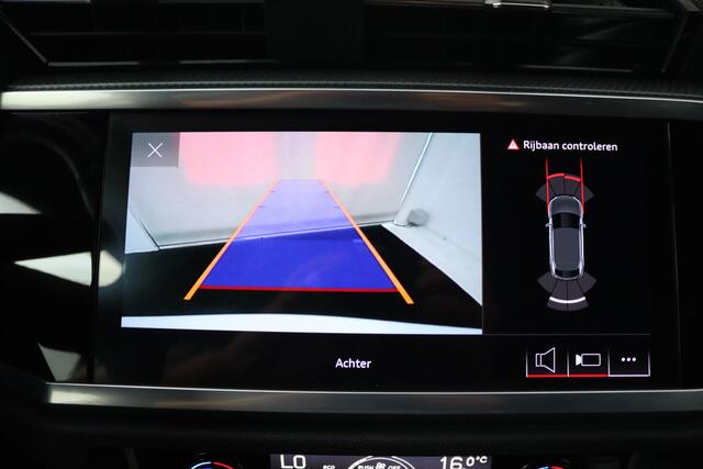 Audi Q3 Sportback 45 TFSI e S Edition (PANORAMADAK, STOELVERWARMING, SFEERVERLICHTING, CARPLAY, CAMERA, 1e EIGENAAR)