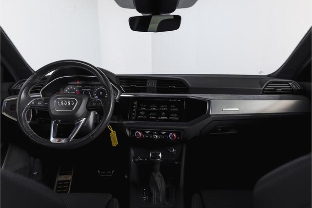 Audi Q3 Sportback 35 TFSI 150 PK S Edition 3xS-Line | S/K-Panodak | Dig. Cockpit | Adapt. Cruise | Stoelverw. | PDC | App. Connect | ECC | LM 20" |
