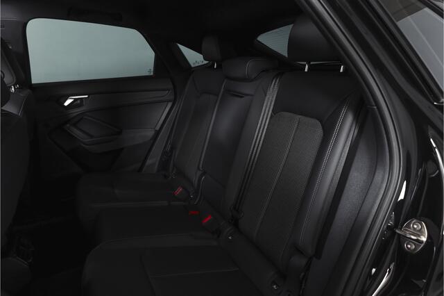 Audi Q3 Sportback 35 TFSI 150 PK S Edition 3xS-Line | S/K-Panodak | Dig. Cockpit | Adapt. Cruise | Stoelverw. | PDC | App. Connect | ECC | LM 20" |
