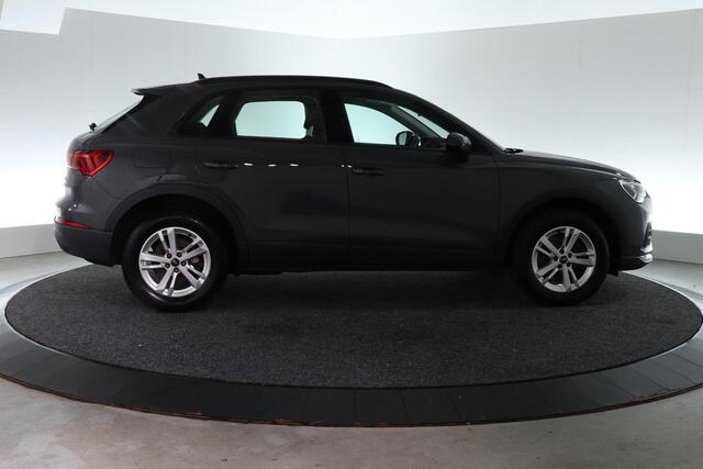 Audi Q3 45 TFSI e edition | TREKHAAK | CARPLAY | 245 PK |