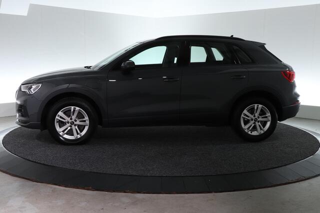 Audi Q3 45 TFSI e edition | TREKHAAK | CARPLAY | 245 PK |