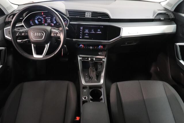 Audi Q3 35 TFSI Advanced Pro Line | Parkeersensor | Climate control | AppleCarplay Navigatie | Elektr achterklep | Cruise control |