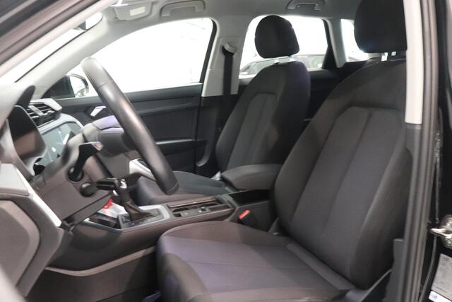 Audi Q3 35 TFSI Advanced Pro Line | Parkeersensor | Climate control | AppleCarplay Navigatie | Elektr achterklep | Cruise control |