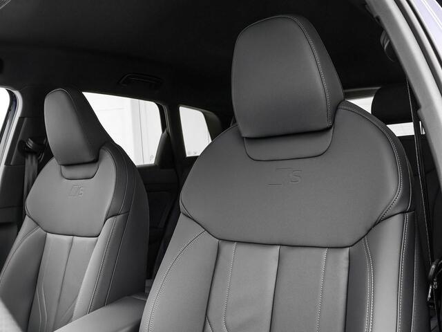 Audi Q3 1.5 TFSI e-hybrid S edition 272 PK · Techniekpakket plus · Privacy glas · S line interieur met sportst.