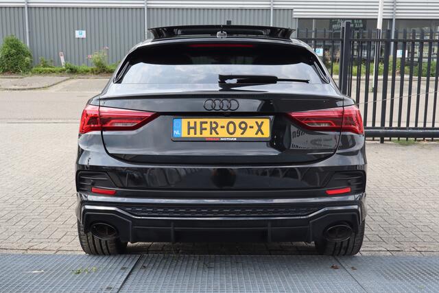 Audi Q3 Sportback 45 TFSI e 3x S-Line Black pack/Panoramadak/360 graden camera/Sonos audio/Apple carplay/Stoelverwarming/Parkeersensoren/Navigatie/20 inch LM velgen