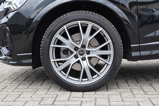 Audi Q3 Sportback 45 TFSI e Edition 3x S-Line! Panoramadak/Sonos audio/Afneembare trekhaak/Stuur+stoelverwarming/Apple carplay/Achteruitrijcamera/Parkeersensoren/DAB