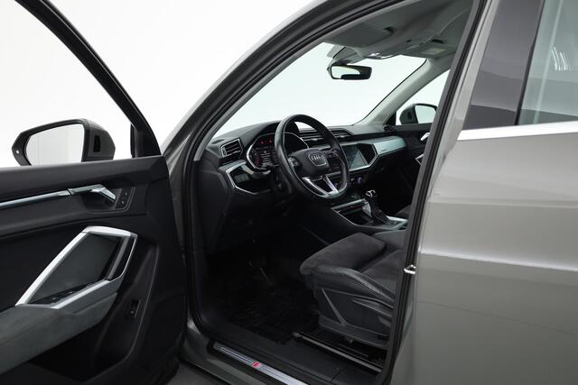 Audi Q3 35 TFSI S Line | Rijklaar! | Dig. Cockpit | Trekhaak | Cruise Contr. | 360cam | Stoelverw.
