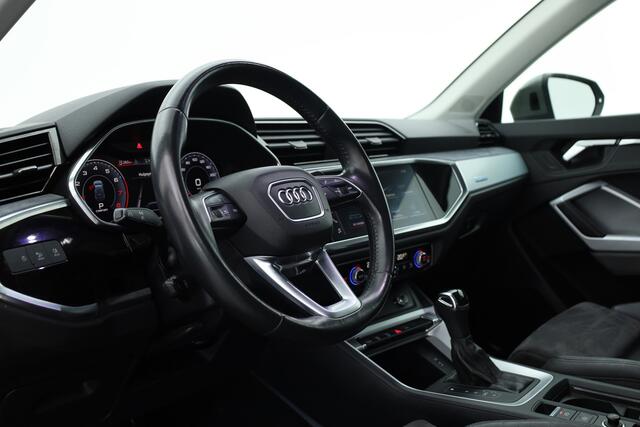 Audi Q3 35 TFSI S Line | Rijklaar! | Dig. Cockpit | Trekhaak | Cruise Contr. | 360cam | Stoelverw.